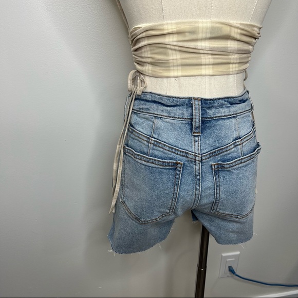 Free people Avery Bermuda Short in Denim Blue size 25, revolve - Picture 6 of 12